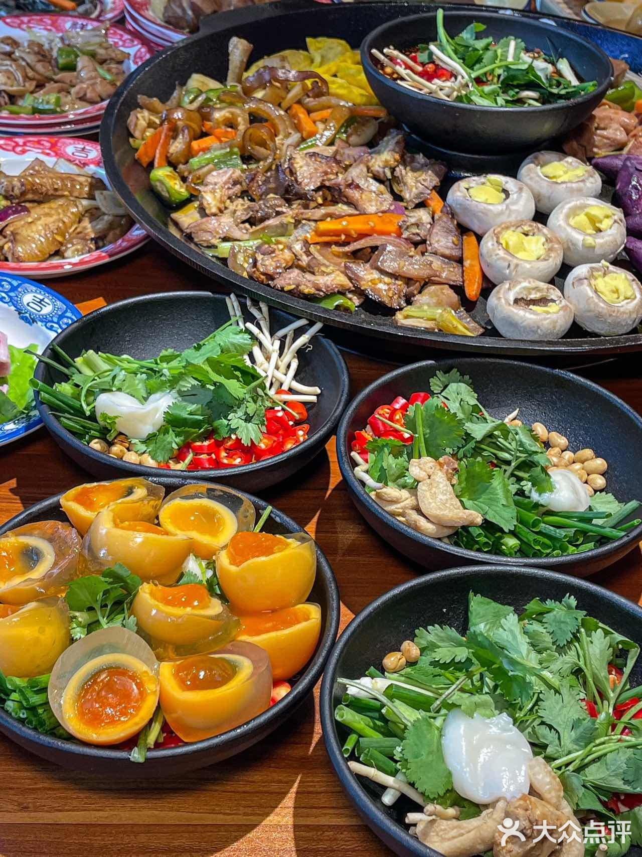 刚开业三天,下午三点去都没地方坐了……