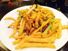 土豆丝-蓝精灵饺子店