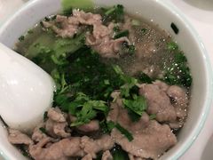 -犇逸·乐山跷脚牛肉·四川现炒(览海店)