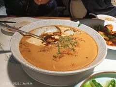 -姜君·千岛湖鱼头馆(浦东大道店)