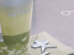 -喜茶(北京华贸购物中心店)
