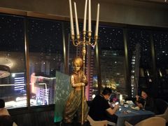 大堂-广州花园酒店·凌璇阁旋转餐厅CAROUSEL360