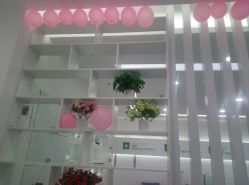 大厅-莱可美科技美肤