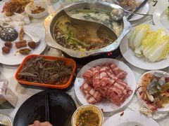 -尚品海鲜肥牛自助火锅(湖明店)