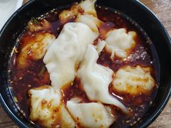 -继红顺河抄手名小吃