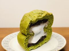 红豆麻薯抹茶欧包-奈雪的茶(青岛卓悦里INTOWN店)