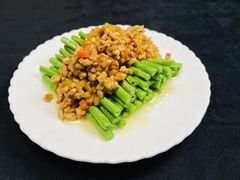 -悦芽照护月嫂+育儿嫂(杭州店)