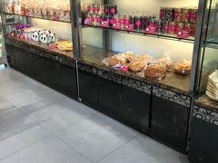 面包甜点陈列柜-味多美(上南路店)