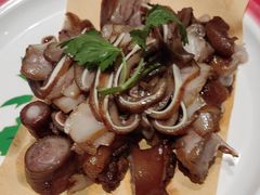 -东口码头·烧鸽子·鱼头泡饼·地方菜(金鹰悦城店)
