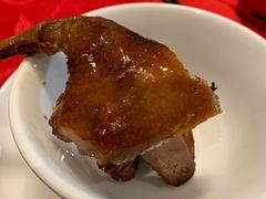 招牌黑椒脆皮鸽-光头老板·本帮菜