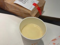 -麦当劳(上海虹桥站30B检票口楼上)