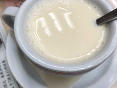 杏仁糊-金凤茶餐厅(湾仔店)