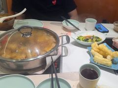 -黄记煌三汁焖锅(新佳丽江汉路店)