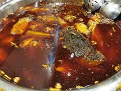 -肖肖酸萝卜鱼火锅(总店)