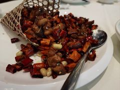 -万龙洲海鲜(大兴绿地缤纷城店)