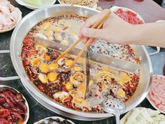 -储奇门鳝鱼火锅(总店)