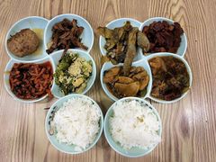 -晓宇盒饭(民安街店)