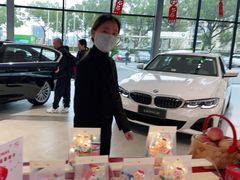 -宁波宝信宝马4S店(江北日湖店)