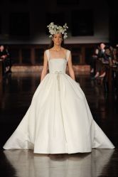 -MANLI BRIDAL婚纱