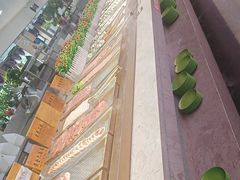 -新艺自助美食城(中山路店)