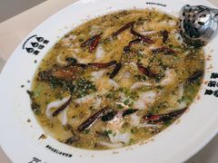 -渔语鱼酸菜鱼新川菜(来福士店)