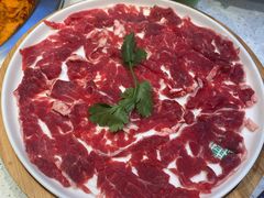 现切极品鲜牛肉-香佰里重庆火锅(恒力博纳广场店)