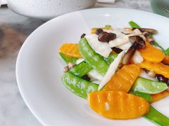 鸡纵菌田园小炒-雀蓝川菜(星悦汇店)