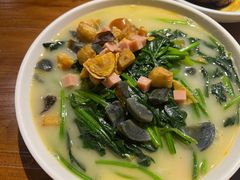 -金枝玉叶上海人家食府(三里河店)