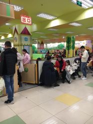 -莫莉幻想儿童乐园(武汉金银潭永旺店)