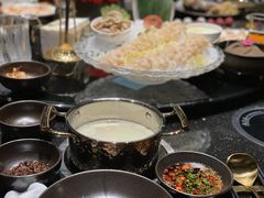一人一锅-御花园·粤菜·海鲜火锅(中山公园店)