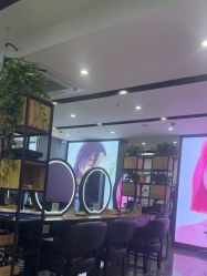 -藤野造型烫染·漂发