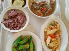 -臻爱住家月嫂育儿嫂(万达店)