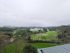 -深圳隐秀山居酒店