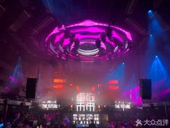 -HiIbiza酒吧