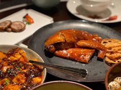 金沙脆皮鸡-杭州西子湖四季酒店·金沙厅