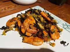 普洱茶香酥虾-云海肴·汽锅鸡·云南菜(美罗城店)