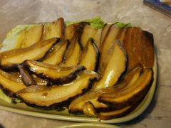 -易门野生菌府·菌海森林(月牙潭公园店)