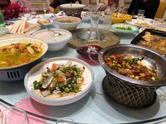 -皇宫大酒店