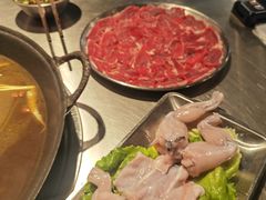 -鹿鸣山草本茶香火锅(园西路店)
