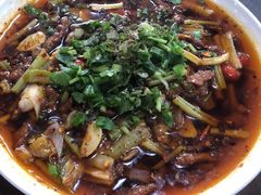-杨三娘跷脚牛肉(羊子山西路店)