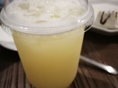 -有猫主题·治愈系猫咖(曾厝垵店)