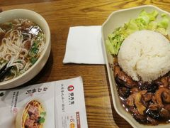 -李先生牛肉面大王(上海站南广场店)