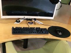 -网鱼网咖(上海静安寺店)