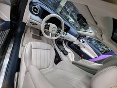 -上海星瀚奔驰4S店(红柳路店)