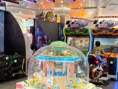 -反斗乐园π·电玩·高空拓展·蹦床(龙华天虹店)