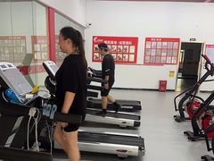 -巅峰减重高端减肥训练营(惠州店)