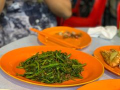 -明记烧鱼美味店