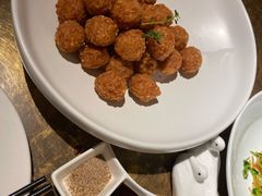 干炸小丸子-四季民福烤鸭店(西单华威约饭街店)
