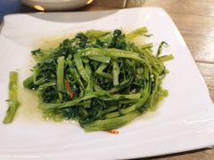 -花溪雨·森林餐厅(石基店)
