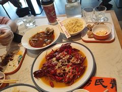 -杨氏青龙虾·吃蟹季(金盛路总店)